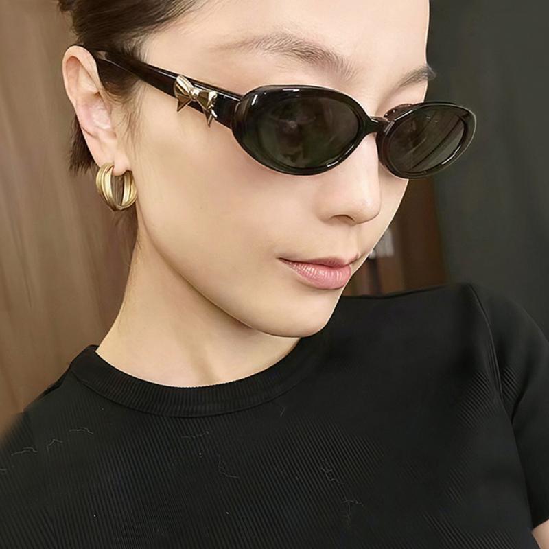 Korean Oval Small Frame Bow Sunglasses For Women And Men Outdoor Fashion Anti UV Resistant Shades For Woman Multicolor