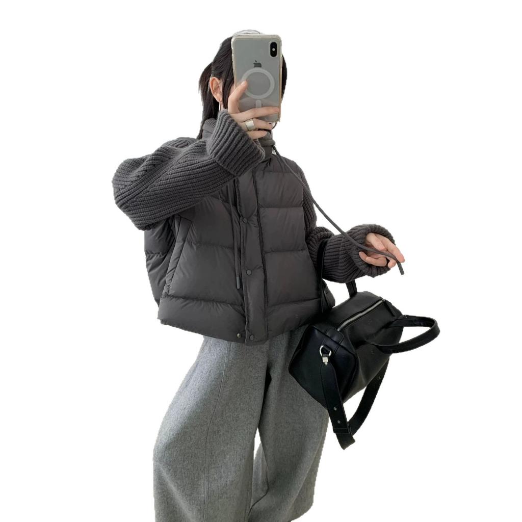 Autumn and Winter New White Duck Down Korean Knitted Splicing Light and Thin Down Jacket Women's Short Sweater Sleeve Jacket Tide
