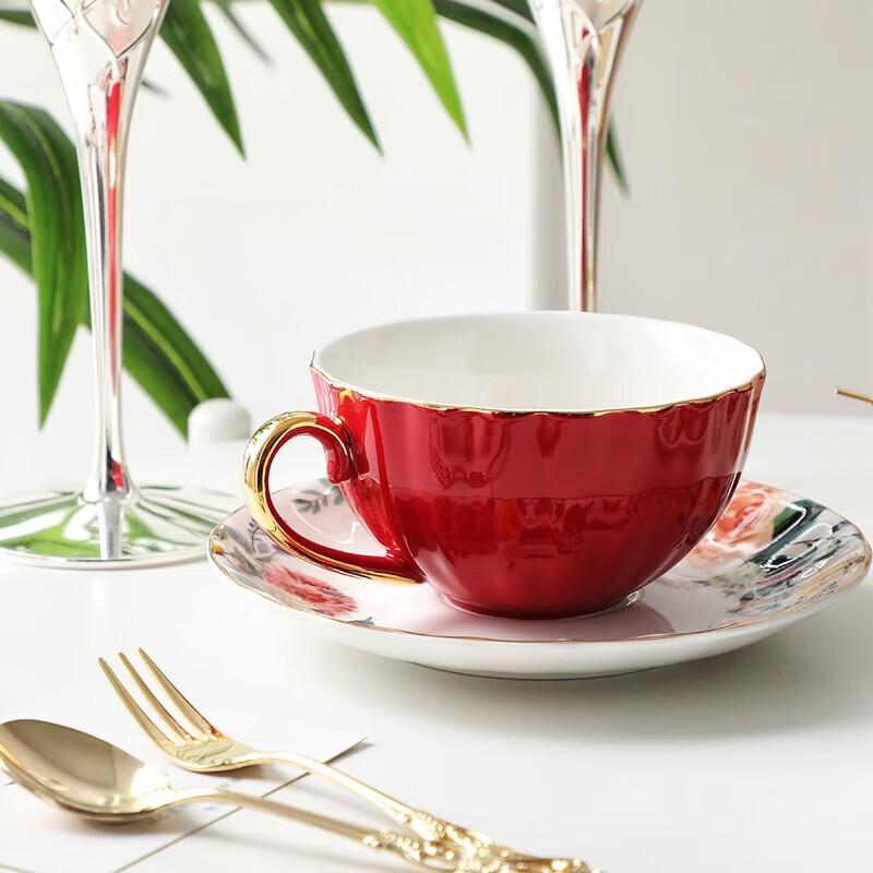 WOOCH Dream Light Luxury Ceramic Cup & Saucer Gift Set