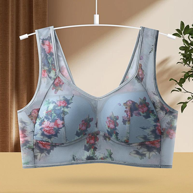 Middle-aged and Elderly Large Size Bra Gathered Comfortable Mesh Back One-piece Fixed Cup Without Steel Ring Underwear