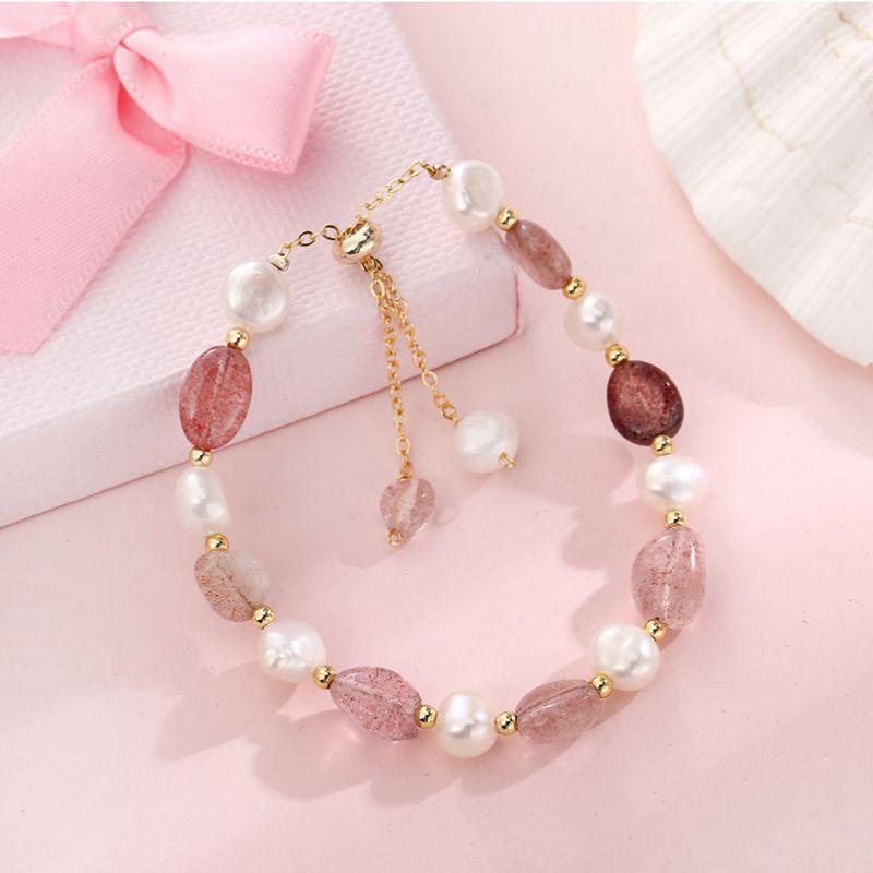 True Gold Electroplated Irregular-shaped Strawberry Crystal Bracelet To Attract Love Charms Freshwater Pearls Fashionable Jewelry Crystal