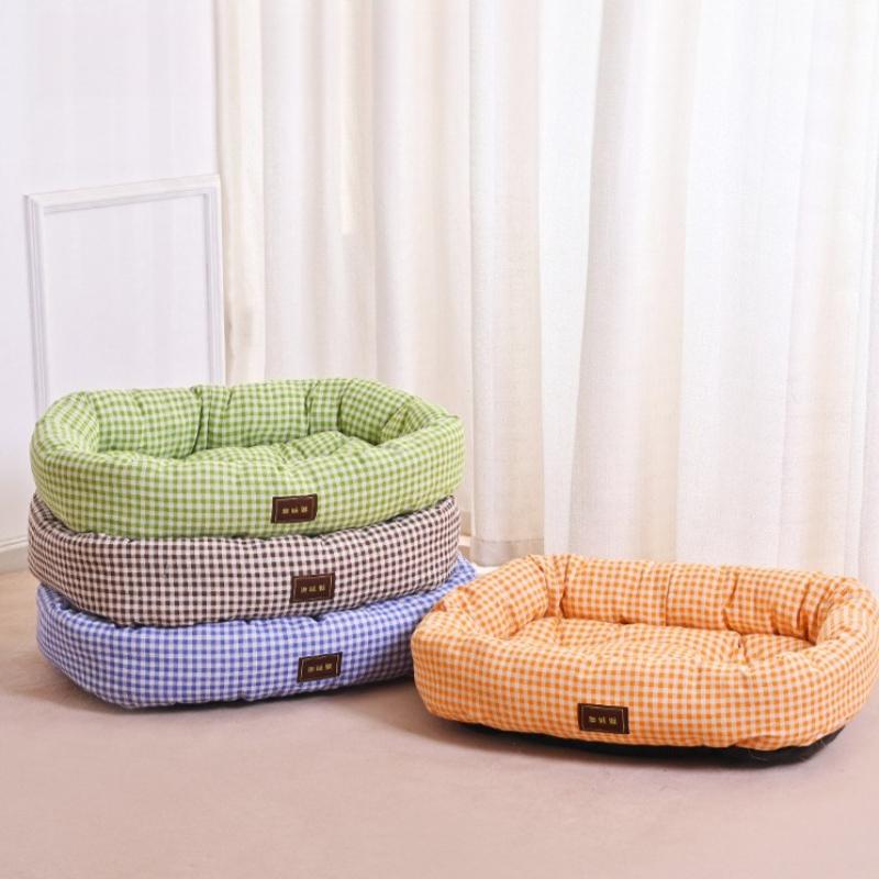 All-season Cushions Pet Sofa Sleeping Bed Large Dog Bed House for Cats Big Space Dogs Sofa Sleeping Mat Pet Supplies Fluffy and Soft Anti Slip Pad