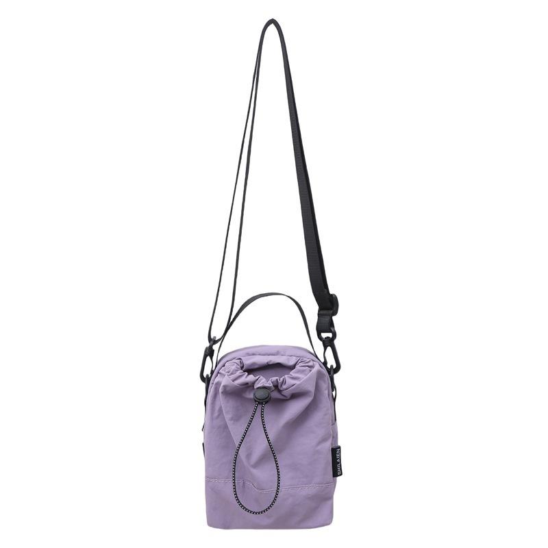 bags are popular for men's and women's outdoor leisure, ultra-light and water-proof, portable small bags, and versatile mobile phone bags.