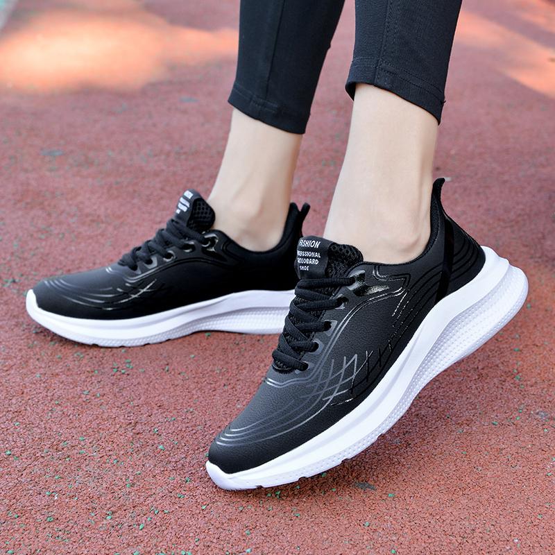 Fashion New Autumn Women's Shoes Leather Outdoor Sports Casual Shoes Large Size Sports Shoes Versatile Student Running Shoes