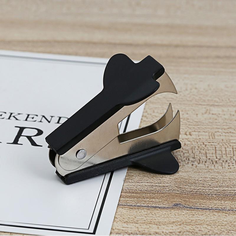 Tri-Color Staple Remover: Black, Red, Blue. Handheld, Labor-Saving Tool for Easy Nail Removal.