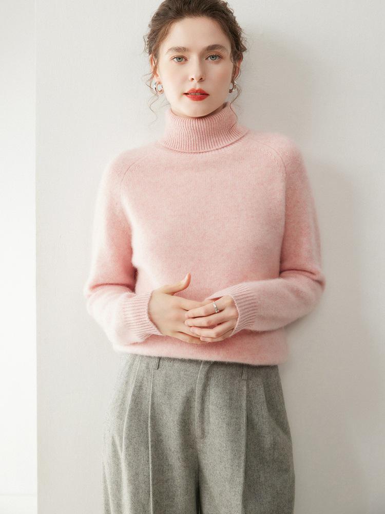 Women's Thickened Cashmere High-Neck Sweater - Autumn/Winter Knitted Loose Base Layer for a Cozy, Relaxed Style
