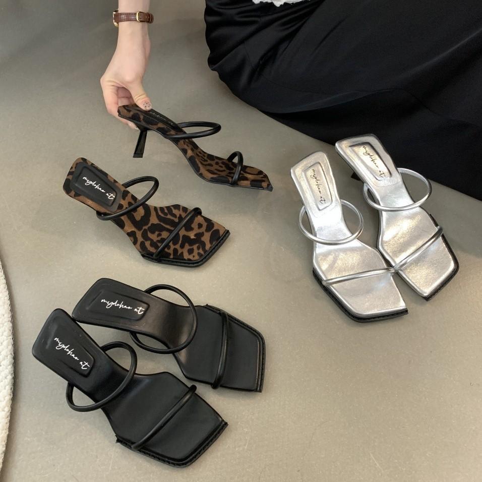 Niche leopard print high-heeled sandals for women's 2025 new French temperament elegant with skirt thin heel sandals