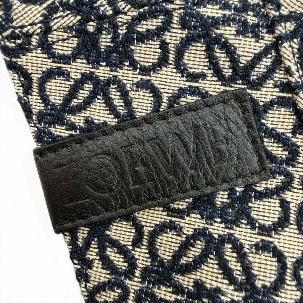 Pristine LOEWE hat Bucket bag with Anagram logo leather patch Navy 58 K820HB1X13 Used