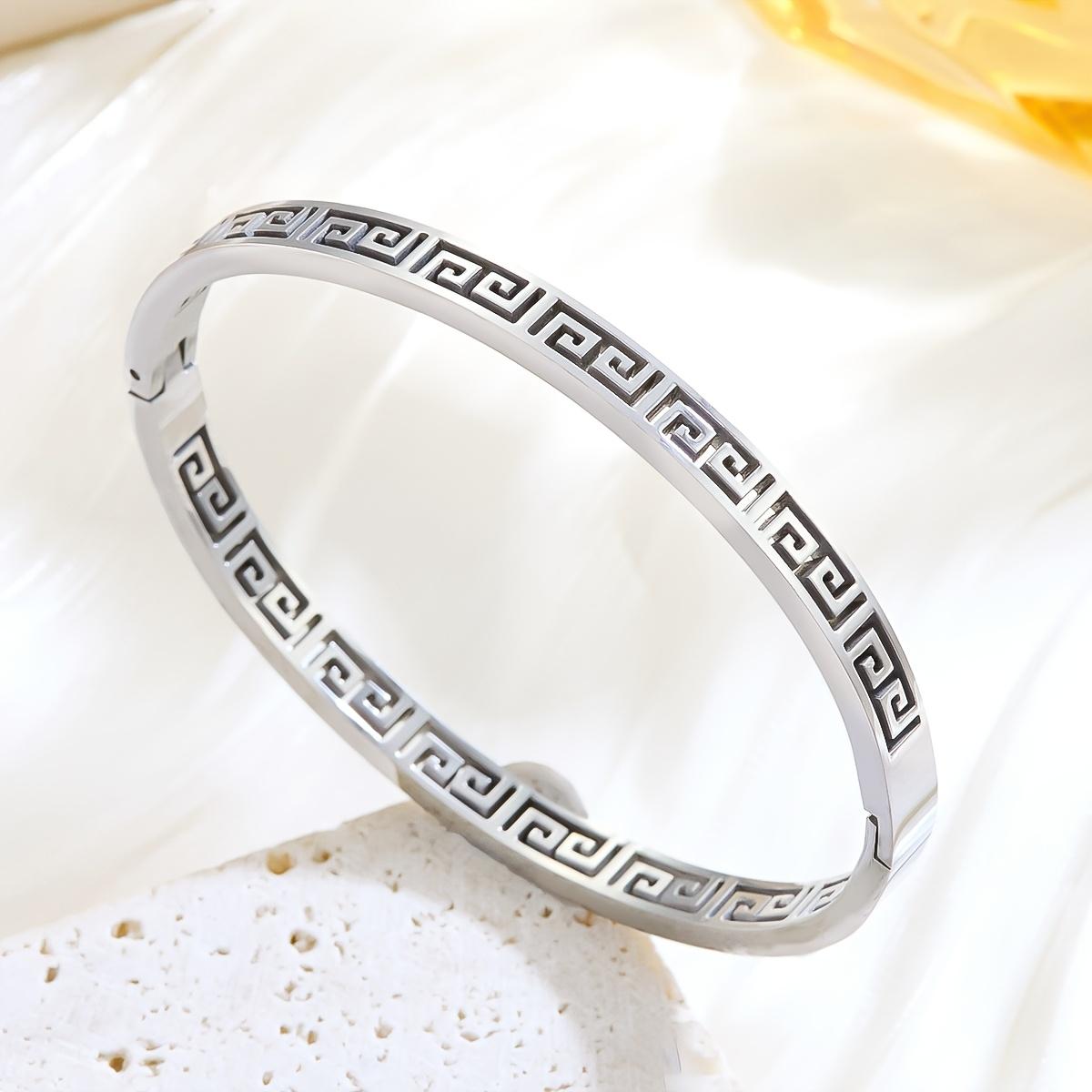 Vintage Greek pattern hollowed-out gold-plated bracelet