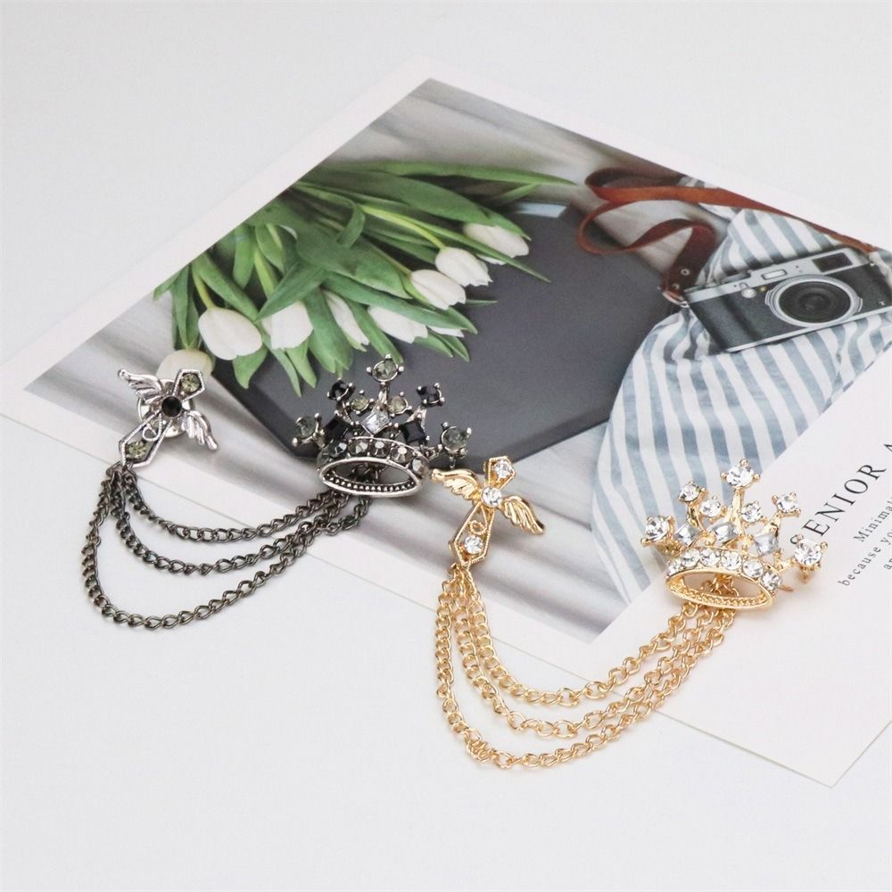 Strass-Krone Quaste Brosche Kreuz Anzug Kragen Pin Temperament Herren Brosche Männlicher Charme