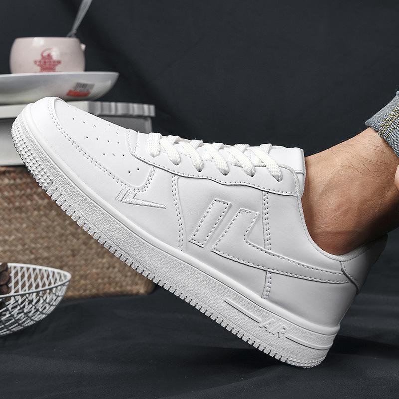 2023 neue Outdoor-Freizeitschuhe für Jugendliche, rutschfeste, langlebige und vielseitige kleine weiße Schuhe