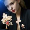 Canada Red Maple Leaf Small Brooch Women's Exquisite Premium Luxury Brooch Temperament Pin Suit High-end Accessories