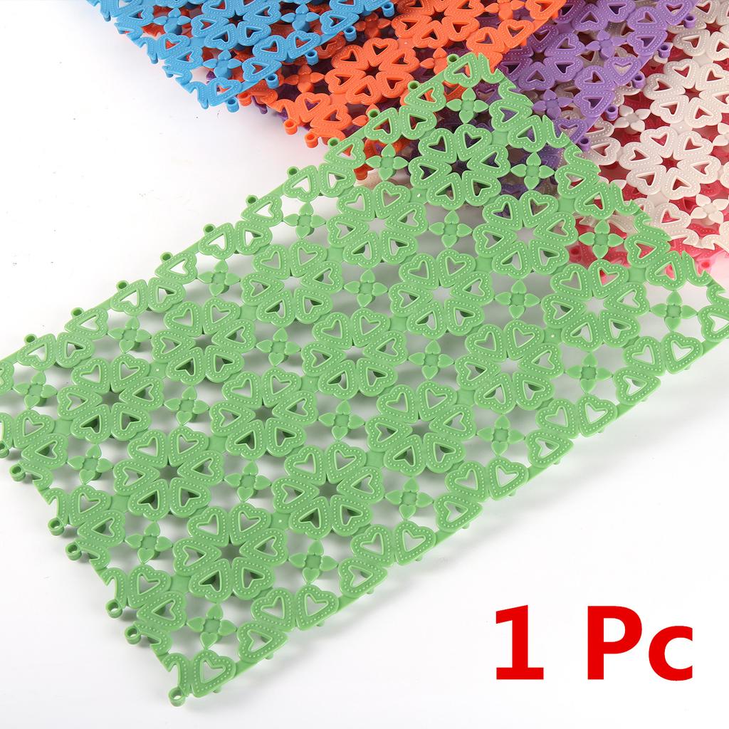 Pet Cage Mat Plastic Matting for Hamster Small Animal Cat Dog Cage Multifunctional Bathroom Non-slip Mat 30x20cm 1Pc