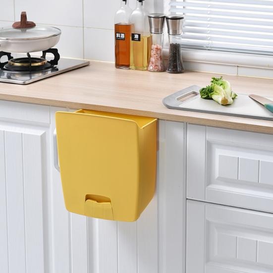 

Удобная педаль для поддержания чистоты, гладкая поверхность, подвесная кухонная корзина для компоста, мусорная корзина для бытовых принадлежностей