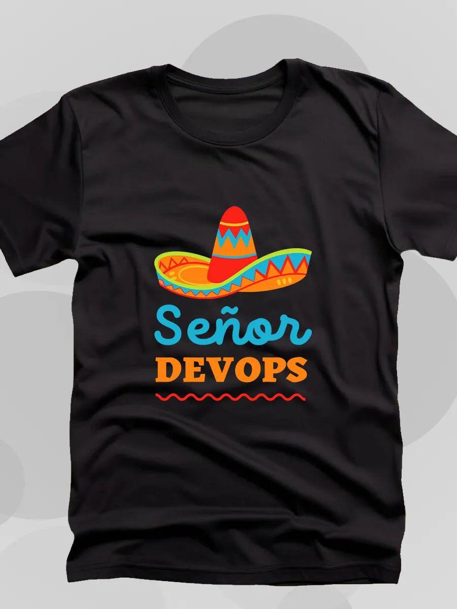 Senior DevOps: in sombrero T-shirt M