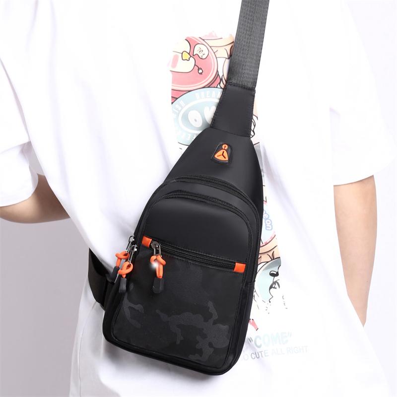 Pánská multifunkční taška přes rameno Messenger látková hrudní taška crossbody ležérní kabelka s otvorem pro sluchátka