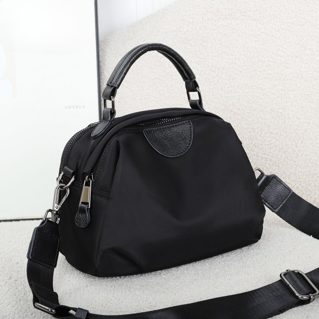 

Hand Oblique Straddle Bag Fashion Casual All-in-one Female Shoulder Pouch Small Round Woman