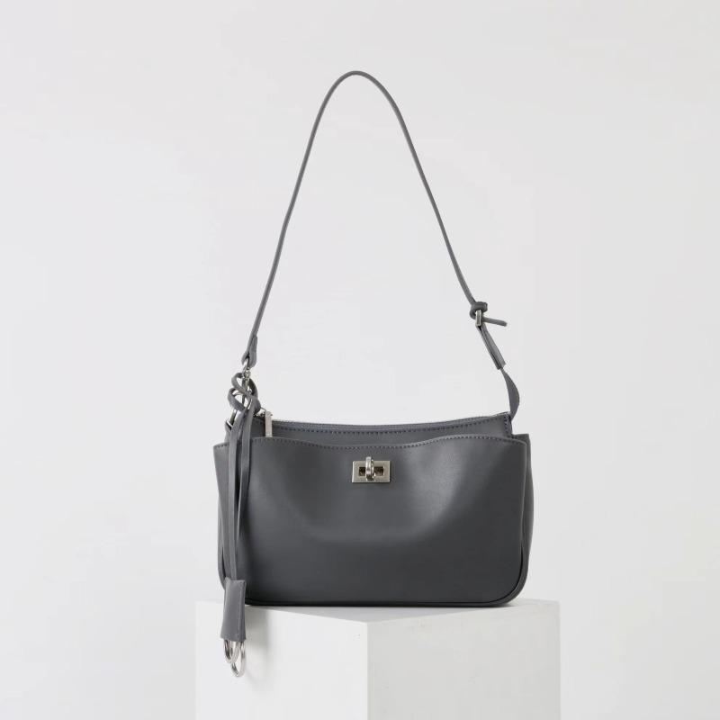 Slanted-style High-quality Crossbody Shoulder Bag Leather High-end European Fashion Underarm Accessory