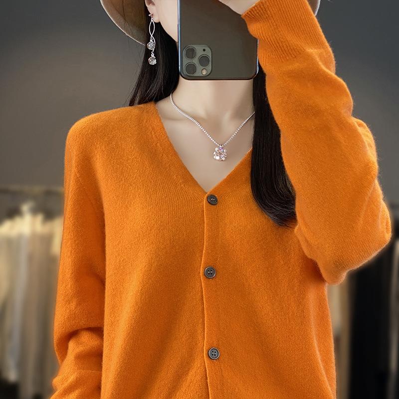New V-neck Coat for Women In Autumn and Winter, Loose Knitted Sweater