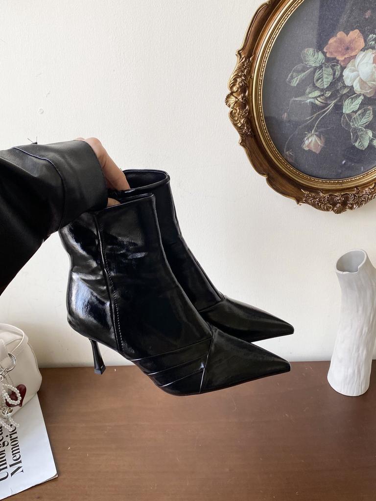 High-heeled women's short boots 2025 autumn and winter new European and American Internet celebrities thin boots pointed thin heels fashion small ba