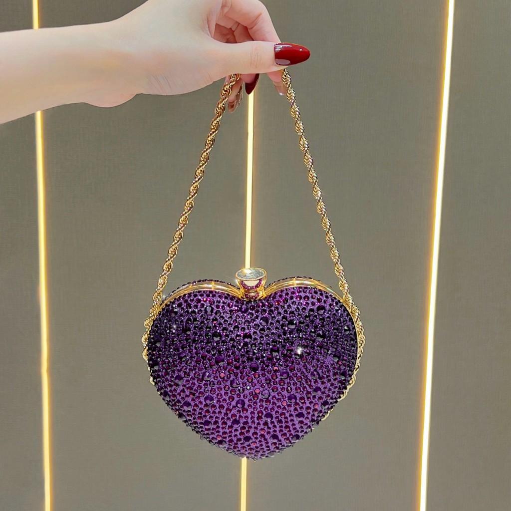 Borsa a mano a forma di cuore alla moda con decorazioni di strass per serate fuori