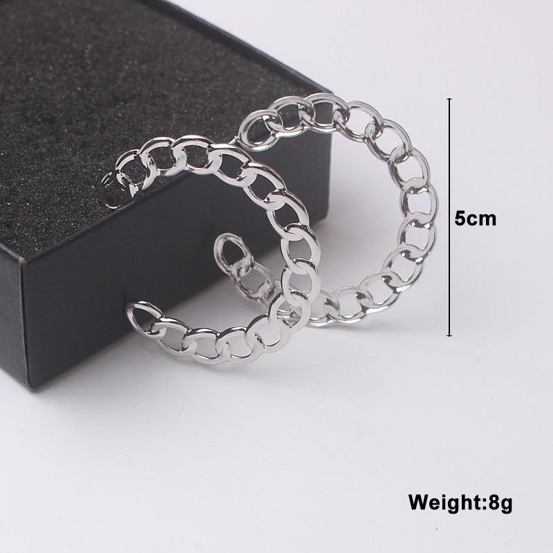 New European Exaggerated Dangle Earrings for Women Metal Geometric Statement Long Hanging Earrings Punk Personality Drop Earring