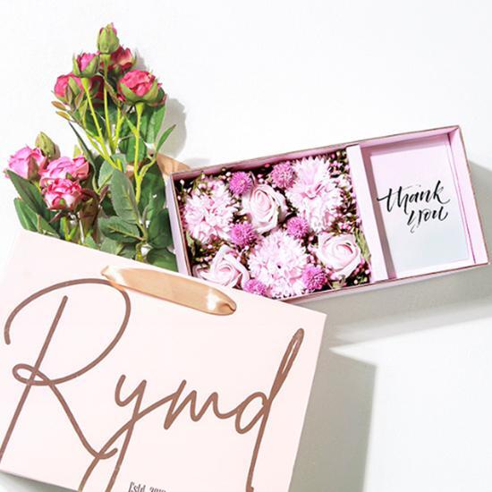 Cutie bani de buzunar cadou pentru parinti mic_2 culori (produs principal + geantă de cumpărături premium furnizată), o expresie populară în Coreea