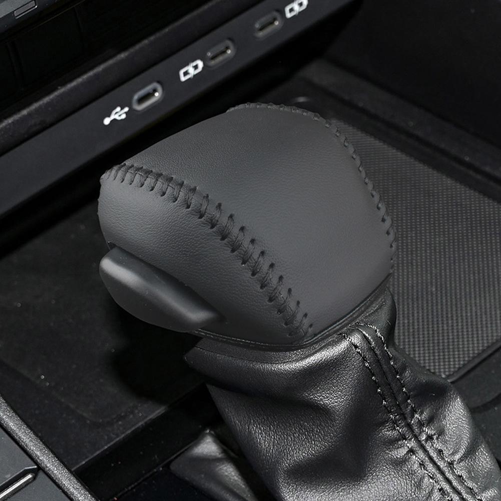 Car Leather Gear Shift Knob Cover Automatic Anti-slip Protector Wear Protection For 2024 Toyota Land Cruiser Prado LC250