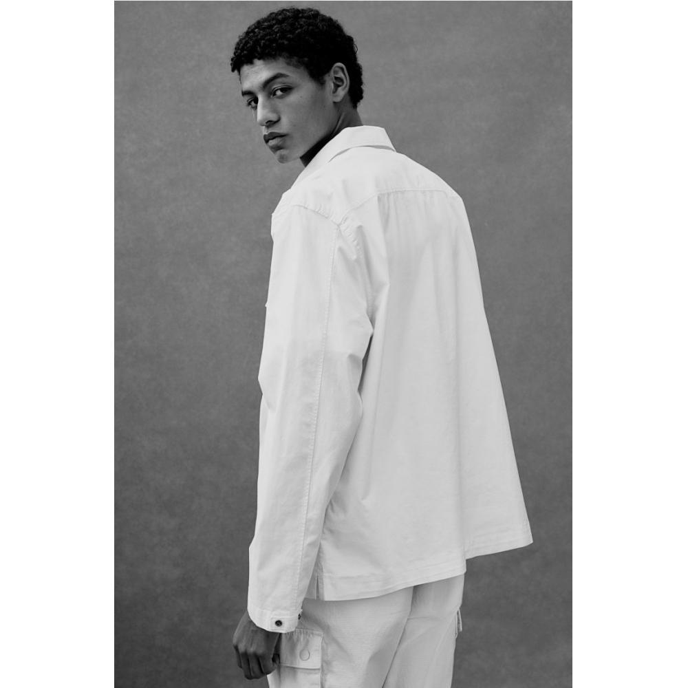 H M Utility oversHirt Regular Fit creaM
