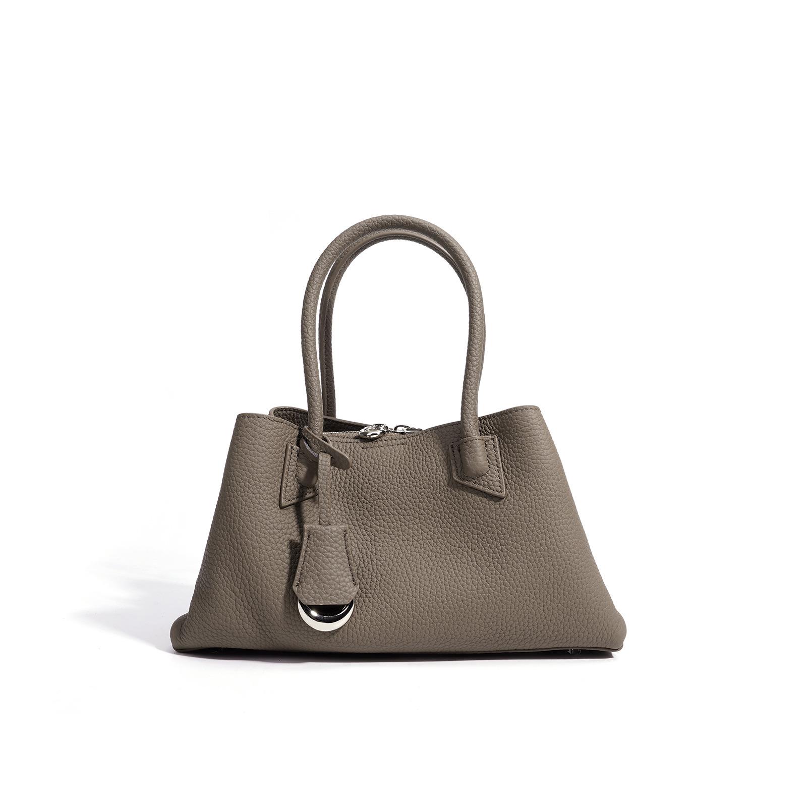 

2026 Early Spring New Commuter Simple Niche Design Handbag Versatile Fashi Leather Large Capacity Crossbody Women s Bag 27-11-15cm
