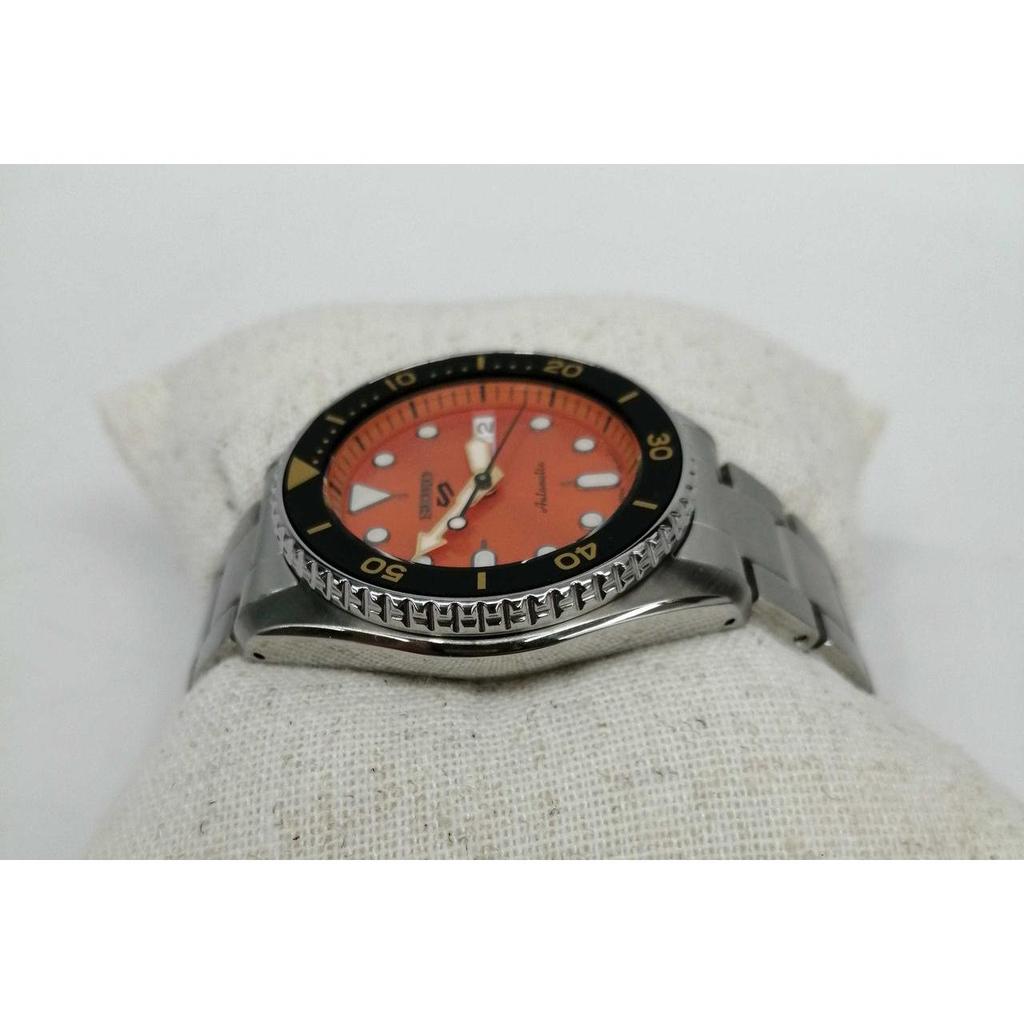 Used SEIKO 4R36-14B0 automatic watch