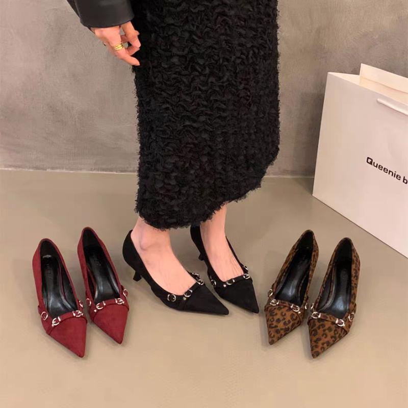 Móda Sexy Leopardí Vzor Dámské Slingback Vysoké Podpatky Léto 2025 Lodičky se Špičatou Špičkou a Středním Podpatkem Sandály Lodičky se Špičatou Špičkou a Mělkým Výstřihem