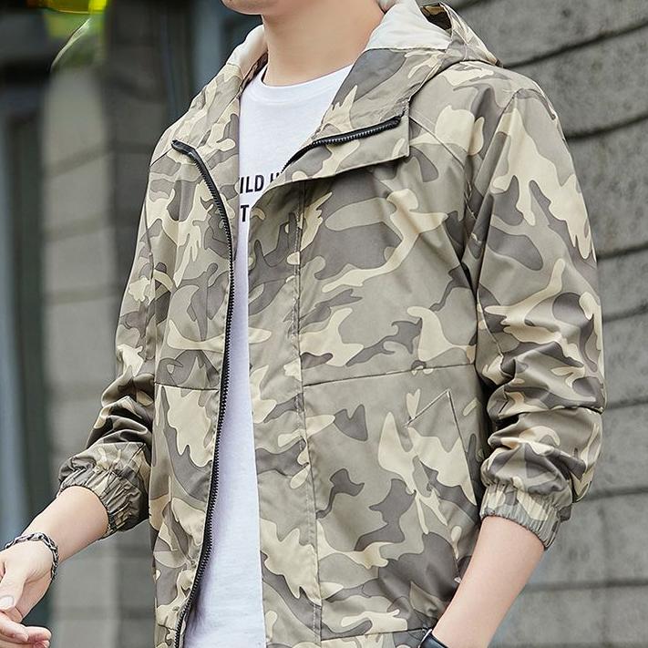 

Туристична велосипедна куртка з капюшоном Чоловічі куртки на відкритому повітрі Військові камуфляжні вітровки Повсякденні куртки-карго Чоловічі пальта 4XL темно-синього кольору