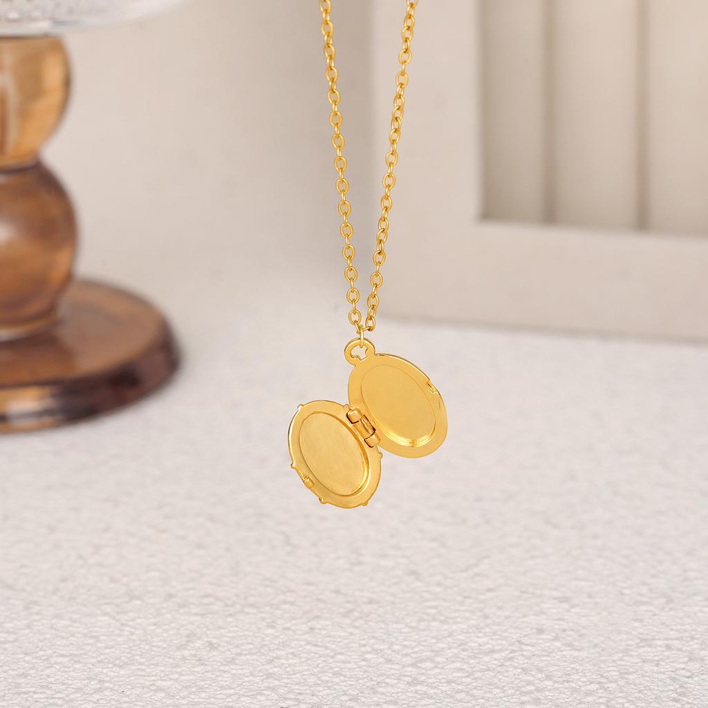 Fashion Vine Leaf CZ Zircon Oval Pendant Open Photo Frame Necklace for Women 18k Gold Plated Chain Trendy Charm Jewelry