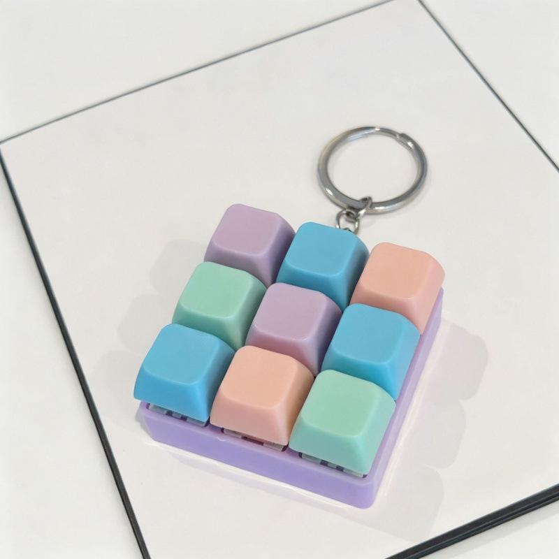 Cute Pastel Keyboard Fidget Keychain Clickable Buttons Fun Stress Relief Toy Ideal Holiday Gift for Kids Adults Office Staff