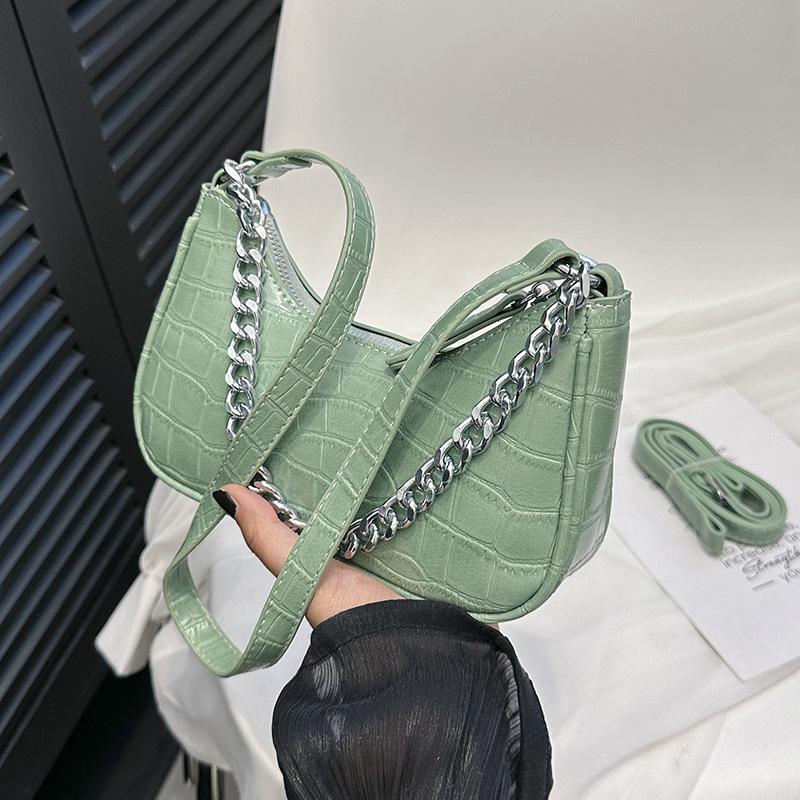 

2025 new shoulder bag handbag crocodile pattern messenger bag PU fashion women s bag chain mouth red envelope зелений