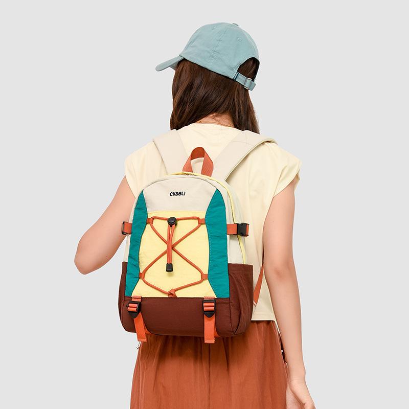 Lightweight Casual Backpack High-value Sports Cycling Backpack Junior High School Students Schoolbag Outdoor Storage Bag