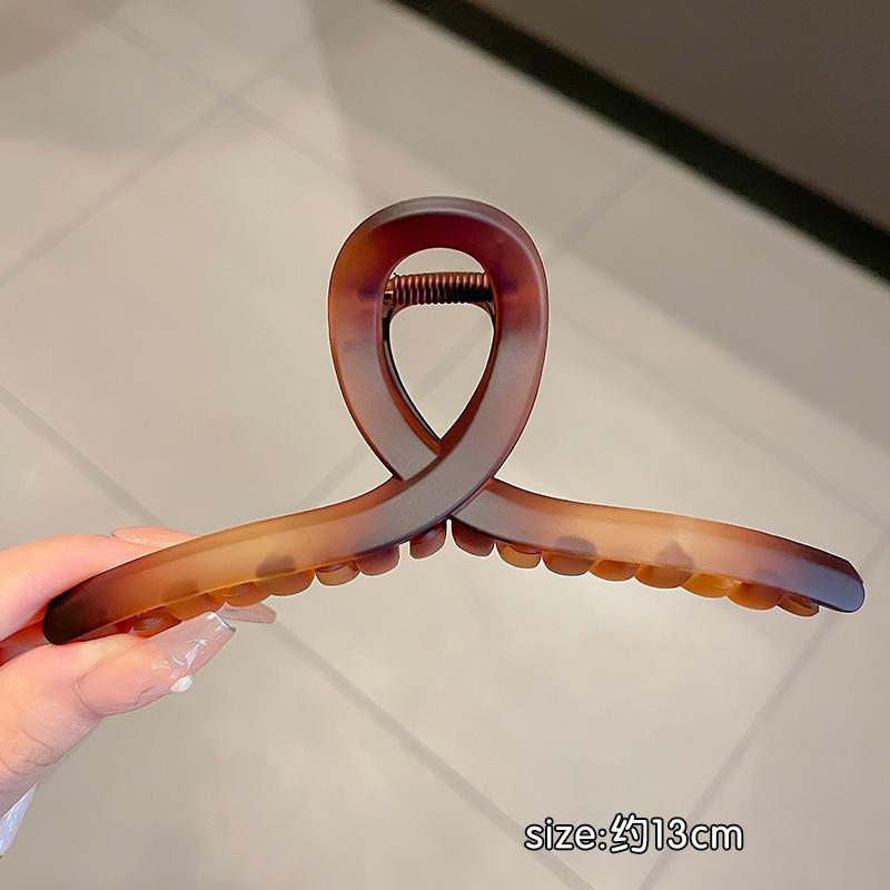 Korean Large Solid Hair Claw Elegant Hairpins Barrette Crab Hair Clips For Women Girls Square Headwear Hair Accessories Jewelry