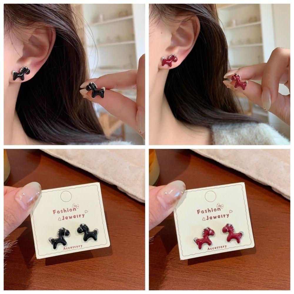 Zinc Zinc Alloy Horse Stud Earrings Fashion Vintage Drip Oil Earrings Trendy New Year Pony Earrings Woman