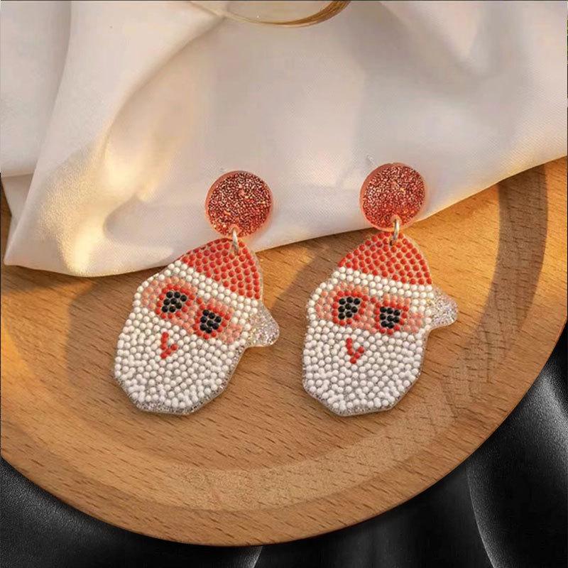 European & American Christmas Earrings: Cute Snowflake & Tree Designs for Women