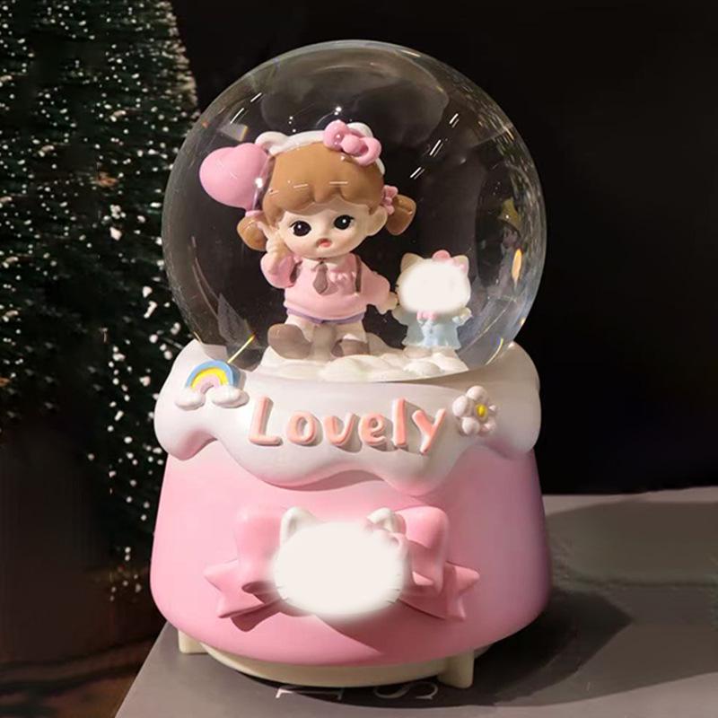 Astronaut Crystal Ball Music Box Ornament - Student Snow Globe Birthday Gift