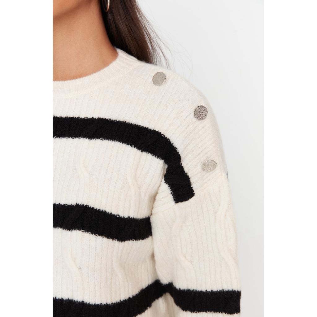 Ecru gestreifter Strickpullover mit Knöpfen Tctaw23ak00063