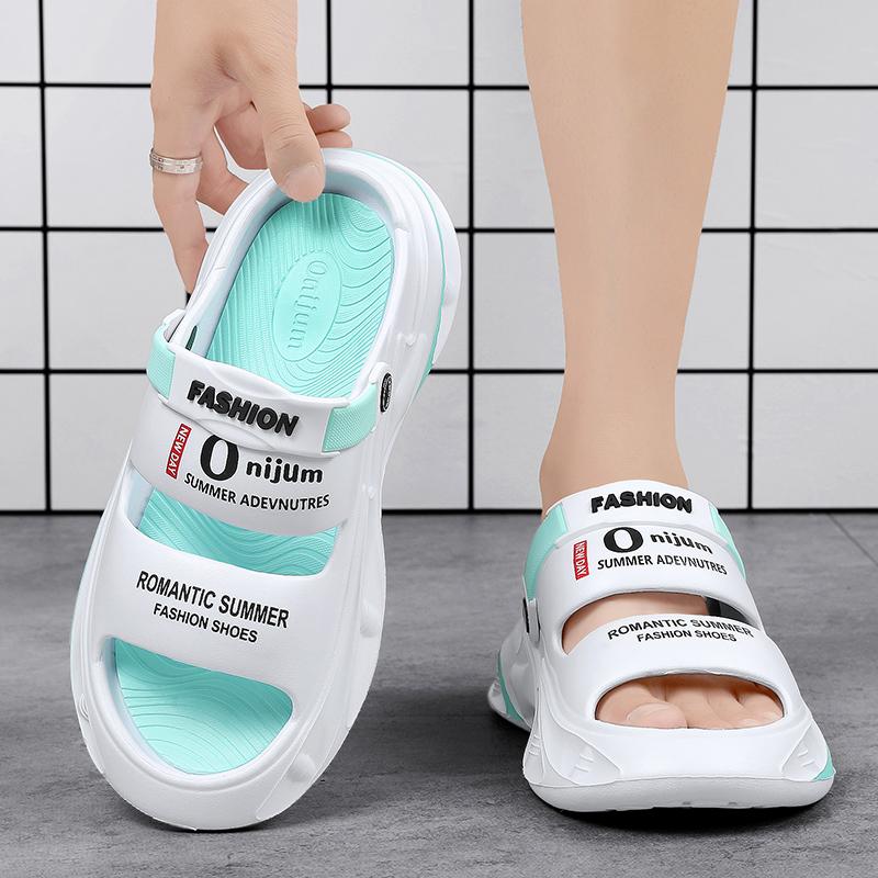Sandales pour hommes Pantoufles d'extérieur Plage Diapositives confortables Sabots doux épais Chaussures décontractées pour hommes Chaussures d'eau Sandales de plage pour hommes femmes