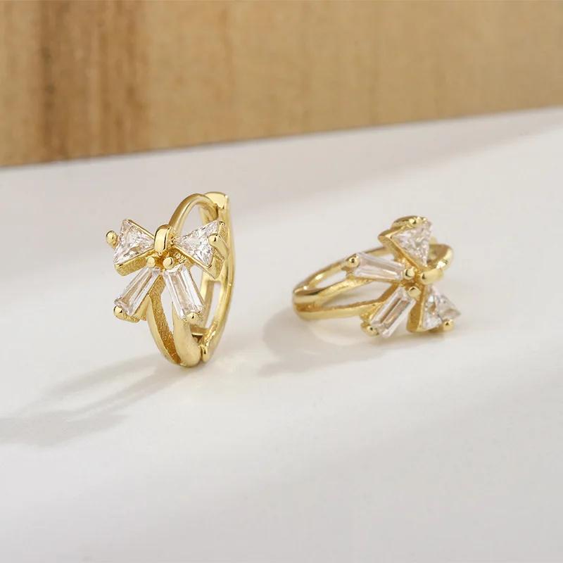 2 Paires Boucles d'Oreilles Créoles Petites Câlins en Acier Inoxydable Pour Femmes Petit Pendentif Cristal Zirconium Boucles d'Oreilles Cartilage Bijoux Piercing