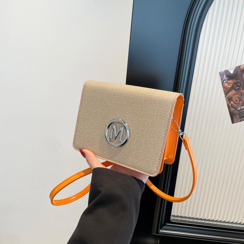 Crossbody Bag 2025 Retro Personality Women's Foreign Style European and American Fashion Niche Design Women's Bag New Shoulder Small Square Bag