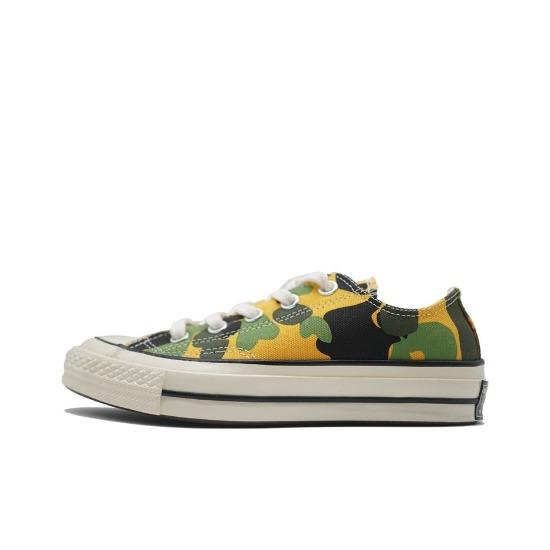 

Converse Chuck 70 Archive Print Low Camo 164408C EU 35 золотий/чорний