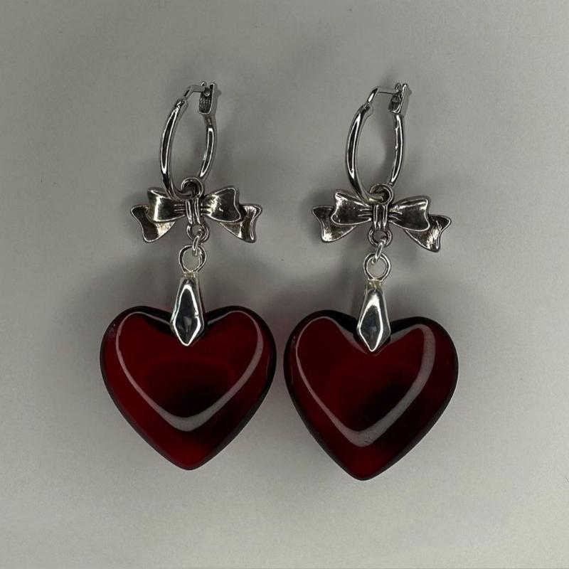 Unique Dark Theme Heart Studs Earrings with Bowknot Details Lightweight Comfort Hypoallergenically For Sensitive Ears