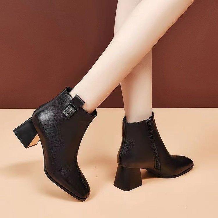 Martin boots women's thick heel short boots soft leather winter high heel black medium heel mother leather shoes foreign style