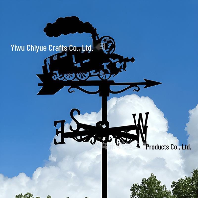 Weather Vane Ornament: Outdoor Wrought Iron Spray-Painted Roof Decoration Metal Craft
