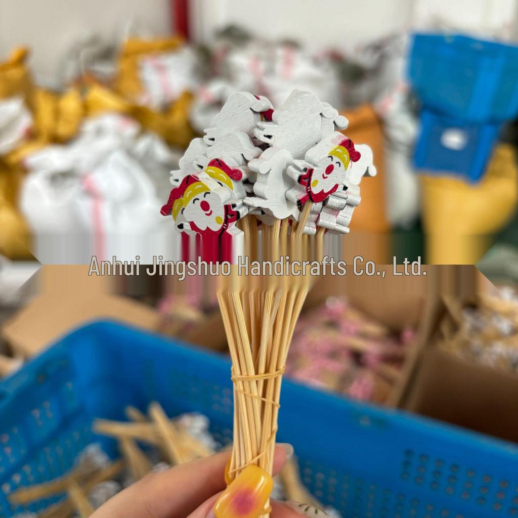 Santa Claus Bamboo Christmas Cocktail and Fruit Skewers